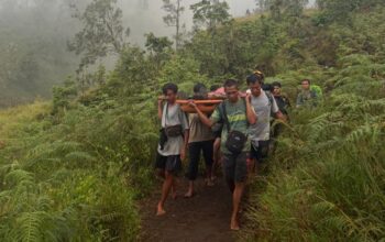Pendaki Sukabumi Meninggal di Rinjani, Sempat Pingsan Usai Lepas Jas Hujan
