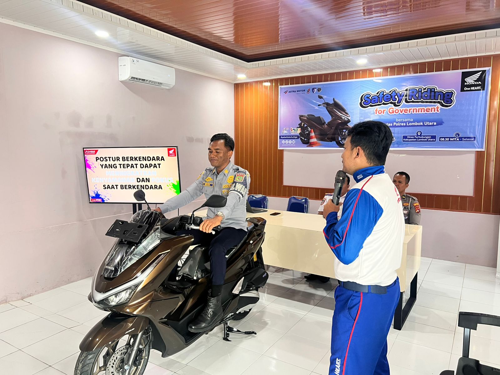 Sinergi Dishub, Polisi, dan Astra Motor NTB, Edukasi Safety Riding Tekan Risiko Kecelakaan di Lombok Utara