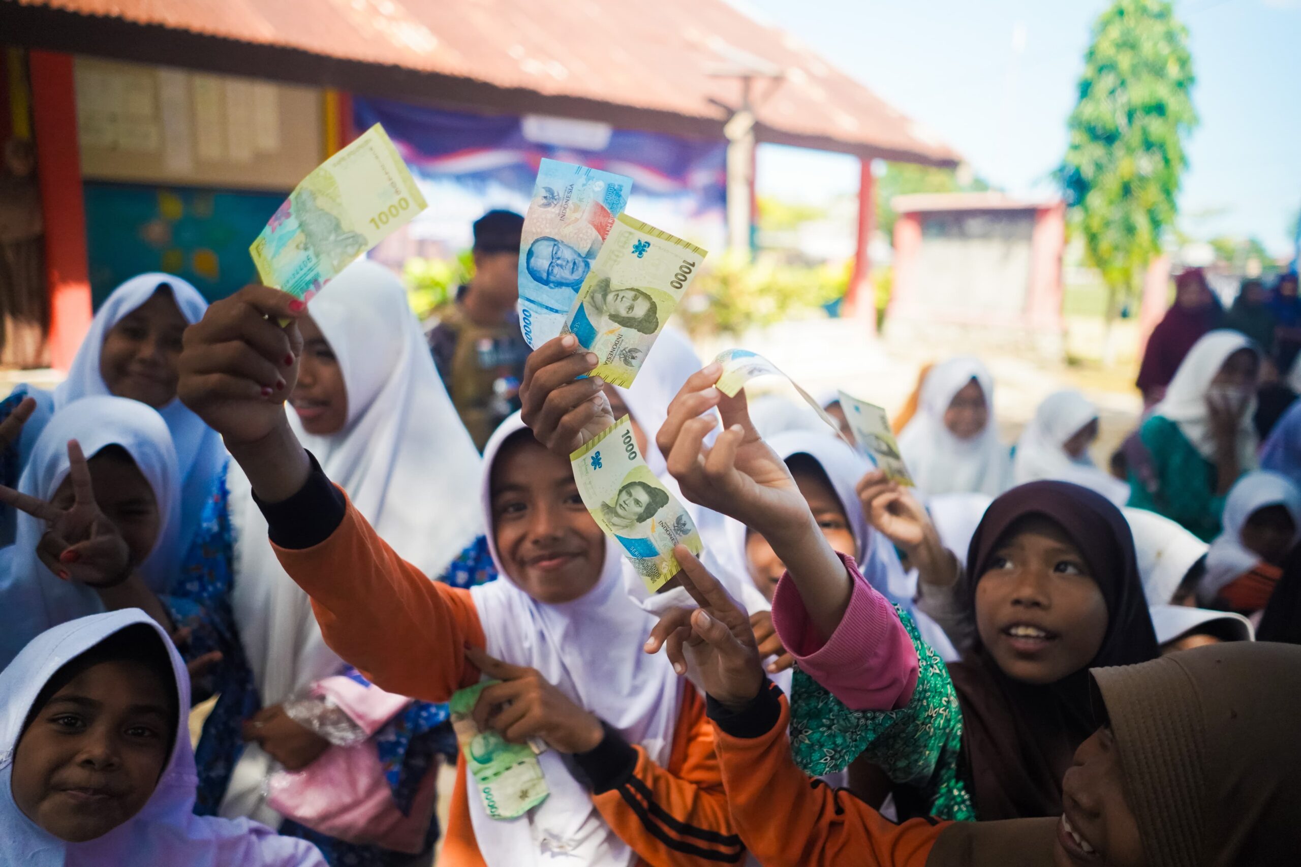 BI dan TNI AL Tembus Wilayah 3T NTB, Uang Layak Edar Diserap 100 Persen