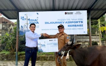 BIZAM Salurkan 4 Sapi Kurban untuk Desa Penyangga dan BAZNAS NTB