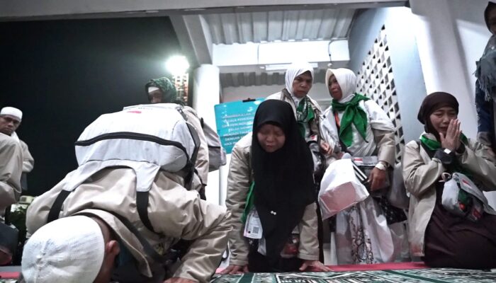Kloter 1 Haji NTB Tiba, 393 Jemaah Lombok Timur Pulang dengan Selamat