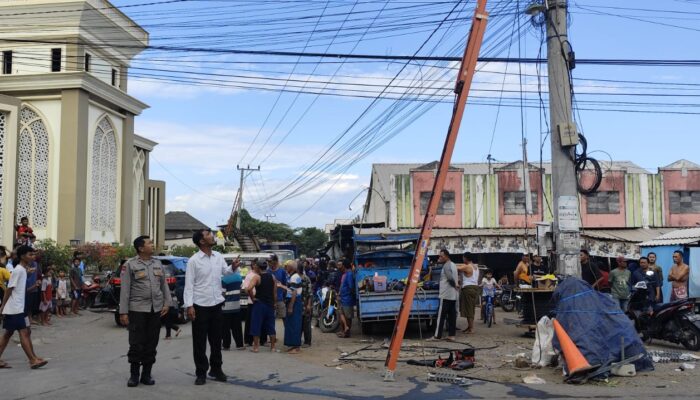 Petugas Mitra PLN Tewas Tersengat Listrik Saat Perbaiki Jaringan di Lombok Timur