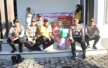 Polres Lombok Timur Sambangi Purnawirawan Polri Jelang Hari Bhayangkara ke-80