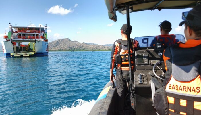 Penumpang KMP Lompat di Perairan Poto Tano, Tim SAR Sisir Pulau hingga Pelabuhan