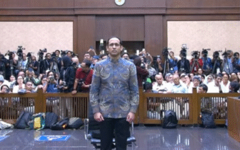 Nadiem Makarim Divonis 10 Tahun Penjara, Hakim Jatuhkan Uang Pengganti Rp809,5 Miliar