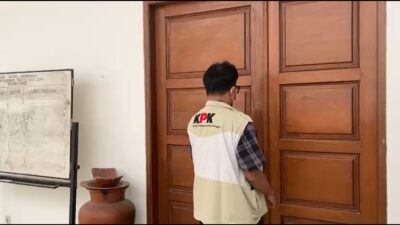 KPK Geledah Kantor Bupati Lombok Barat, Empat Ruangan Jadi Sasaran
