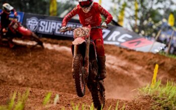 Raih Podium Perdana, Valrossi dan CRF250R Melesat di Kejurnas Motocross Bekasi