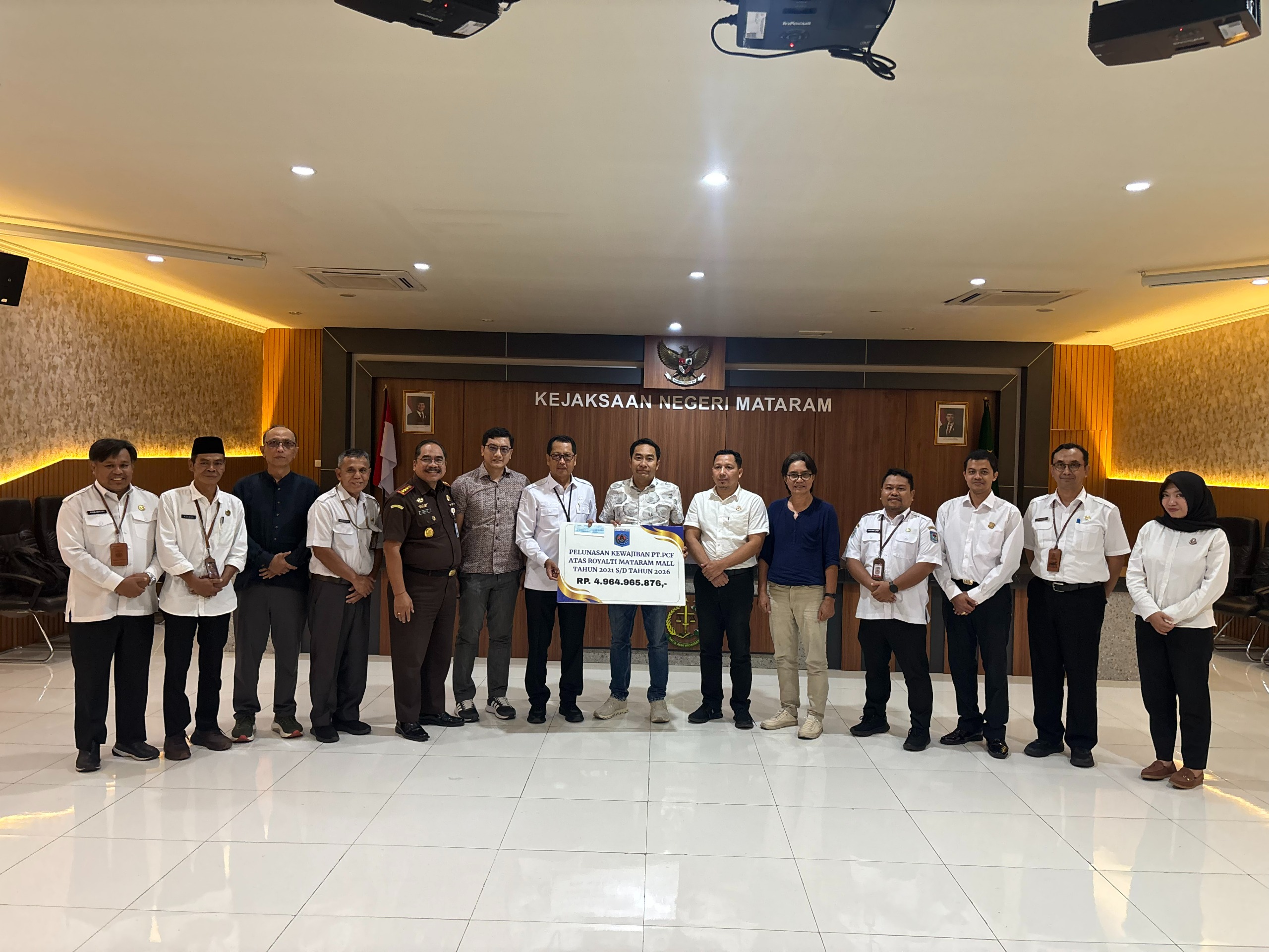Kejari Mataram Pulihkan Rp4,96 Miliar Royalti Mataram Mall