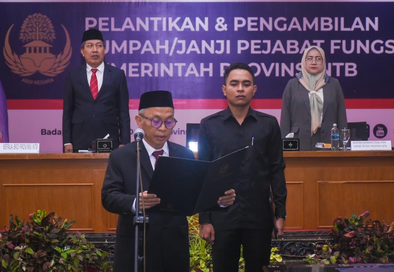 118 Pejabat Fungsional NTB Dilantik, Sekda: Jadilah Pemberi Solusi