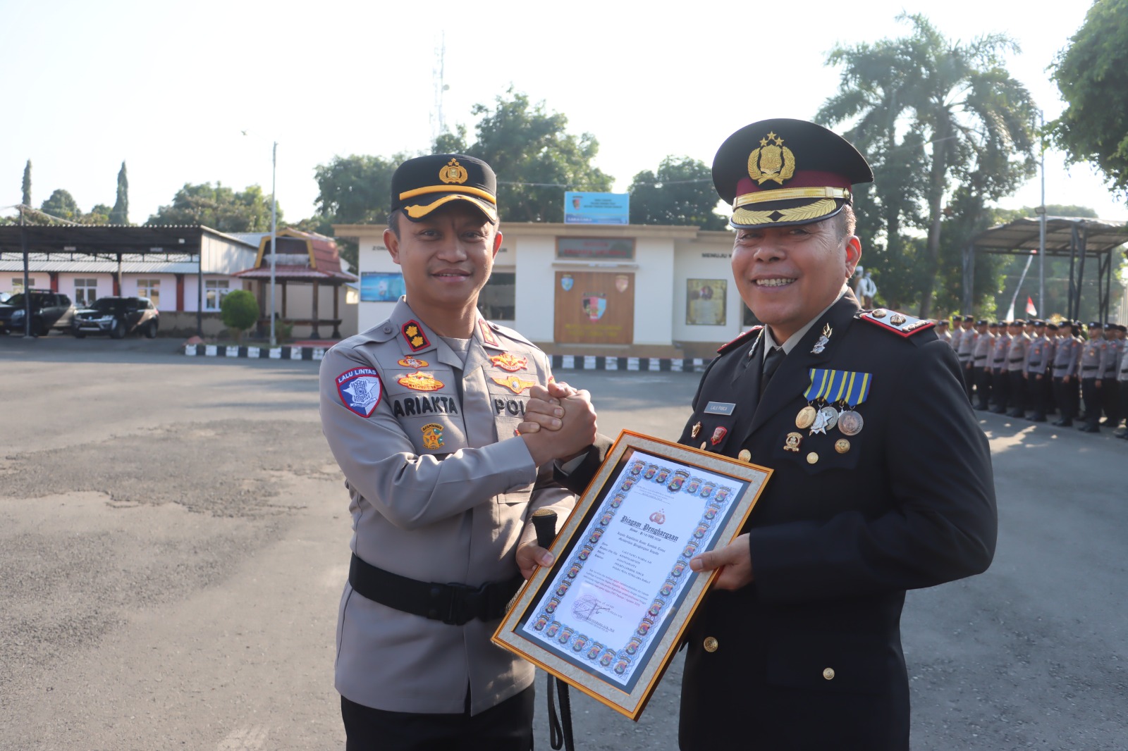 Kompol Lalu Panca Warsa Resmi Pensiun, Kapolres: Pengabdian Tak Berhenti Saat Lepas Seragam