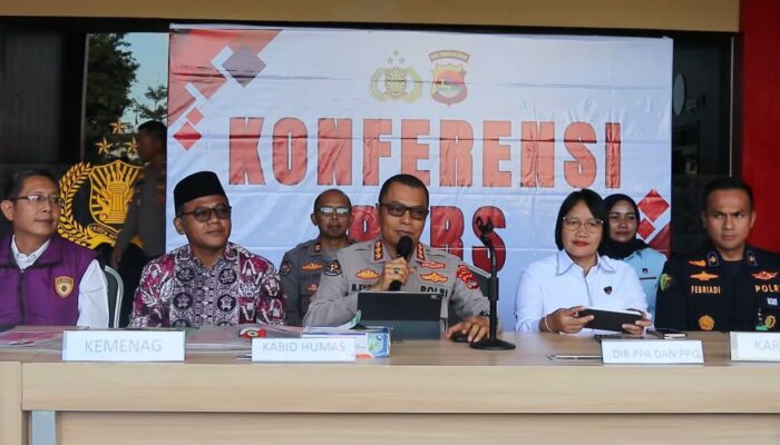 Terungkap! Pimpinan Ponpes dan Seorang Santri Jadi Tersangka Pembakaran Santri