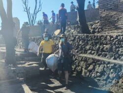 Wisatawan Jerman Terluka Saat Bersihkan Puing Kebakaran Sade
