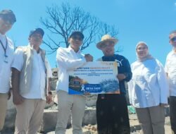 BI NTB Salurkan Bantuan untuk Korban Kebakaran Kampung Adat Sade