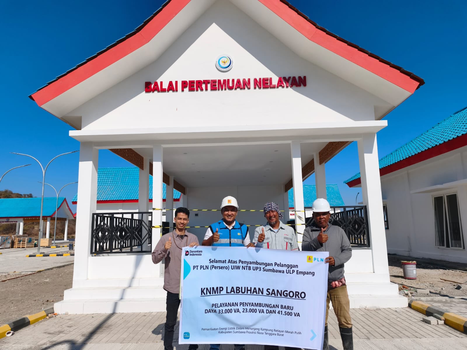 Listrik PLN Dorong Koperasi Nelayan Sumbawa Naik Kelas