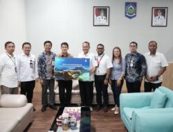 BI NTB dan OJK Salurkan Bantuan untuk Korban Gempa NTT