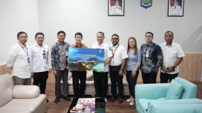 BI NTB dan OJK Salurkan Bantuan untuk Korban Gempa NTT