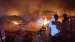 Api Melalap Kampung Adat Sade, Warga Kehilangan Rumah dan Harta Benda