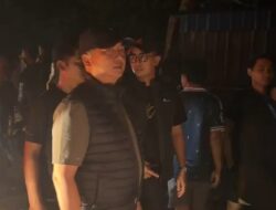 Baru Tiba dari NTT, Gubernur NTB Langsung Turun di Tengah Kebakaran Sade