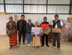 Bulog NTB Kirim Bantuan untuk Warga Sade, dari Beras hingga Selimut