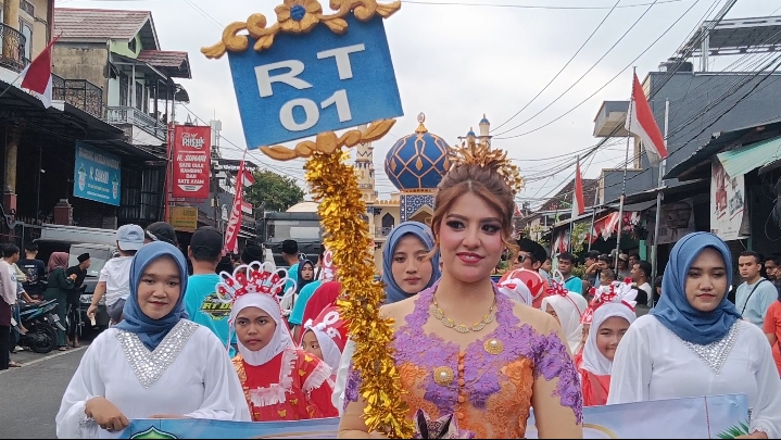 Maulid Nabi di Denpasar: Parade Telur Rajut Kebhinekaan dari Wanasari