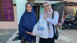 PLN Sumbawa Salurkan 26 Paket Sembako untuk Warga Miskin