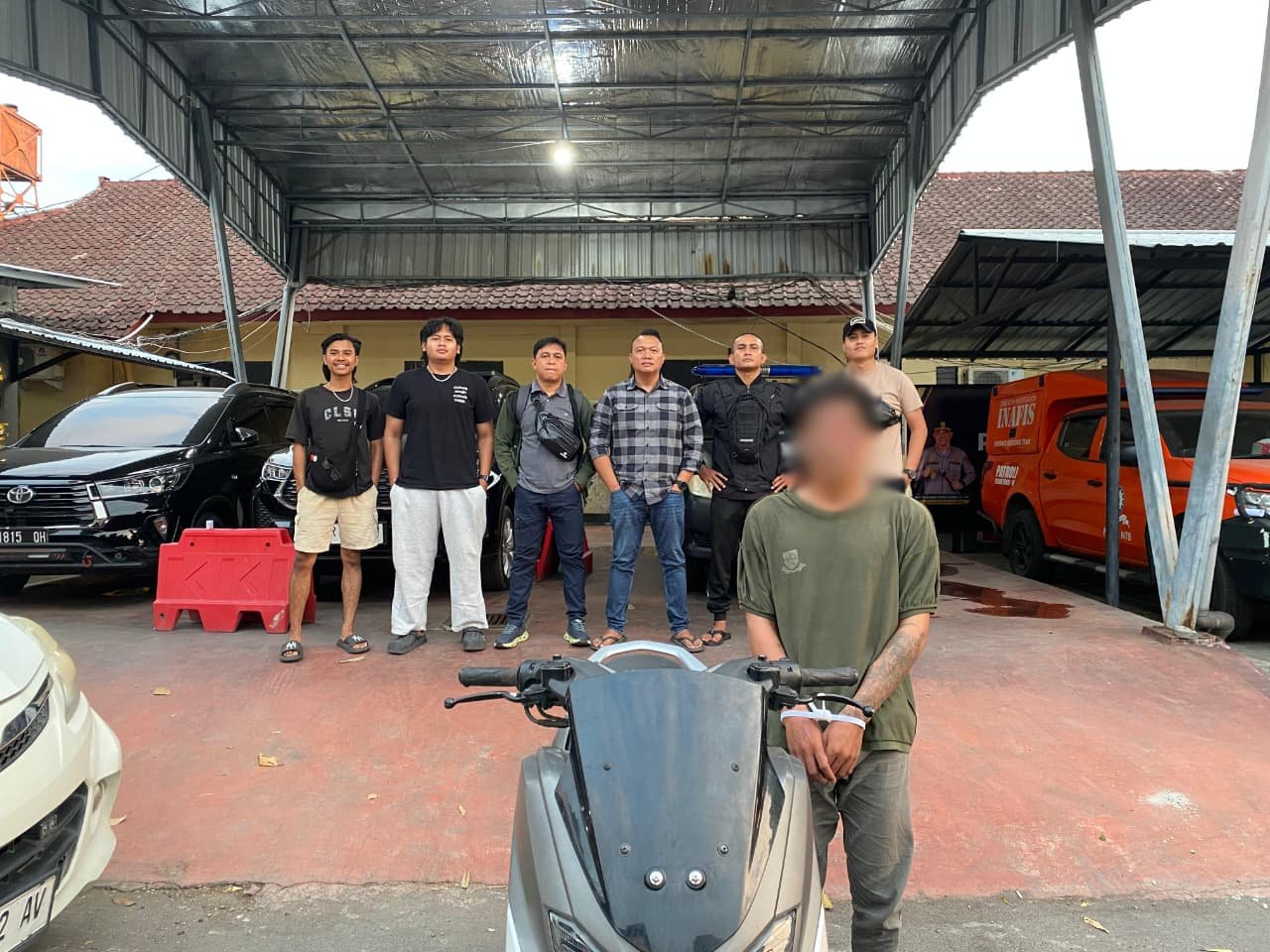 Lengah Pesan Bakso, N-Max Raib Dibawa Kabur Residivis