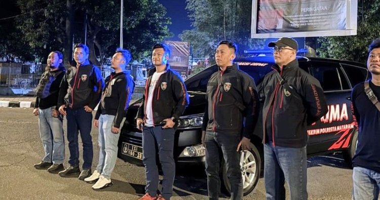 Patroli URC Polresta Mataram Temukan Korban Laka dan Pengeroyokan