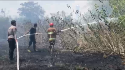 Kebakaran Besar di Lingkar Selatan, Api Nyaris Dekati Permukiman