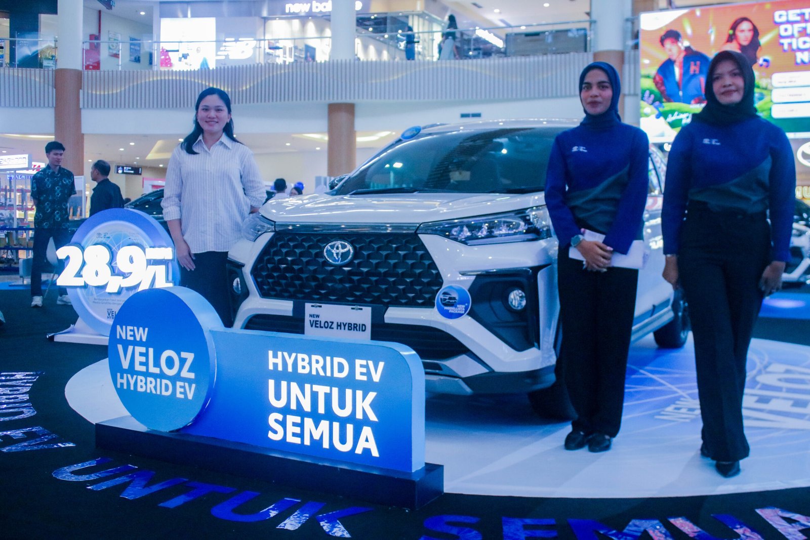Toyota Space Hadir di Lombok, Veloz Hybrid Jadi Sorotan