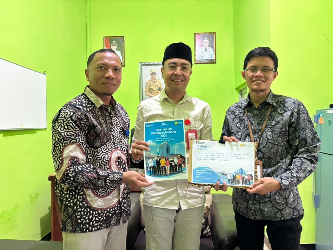 Hari Pelanggan Nasional, PLN Bima Perkuat Sinergi dengan DLH