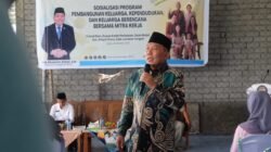Muazzim Akbar Ajak Orang Tua Siapkan Generasi Cerdas Lewat Keluarga Berkualitas