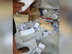 Diduga Tak Terima Hasil Pilkades, Massa Rusak Kantor Desa