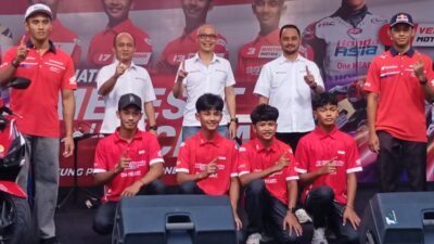 Mario-Veda Diserbu Fans Honda di Mataram