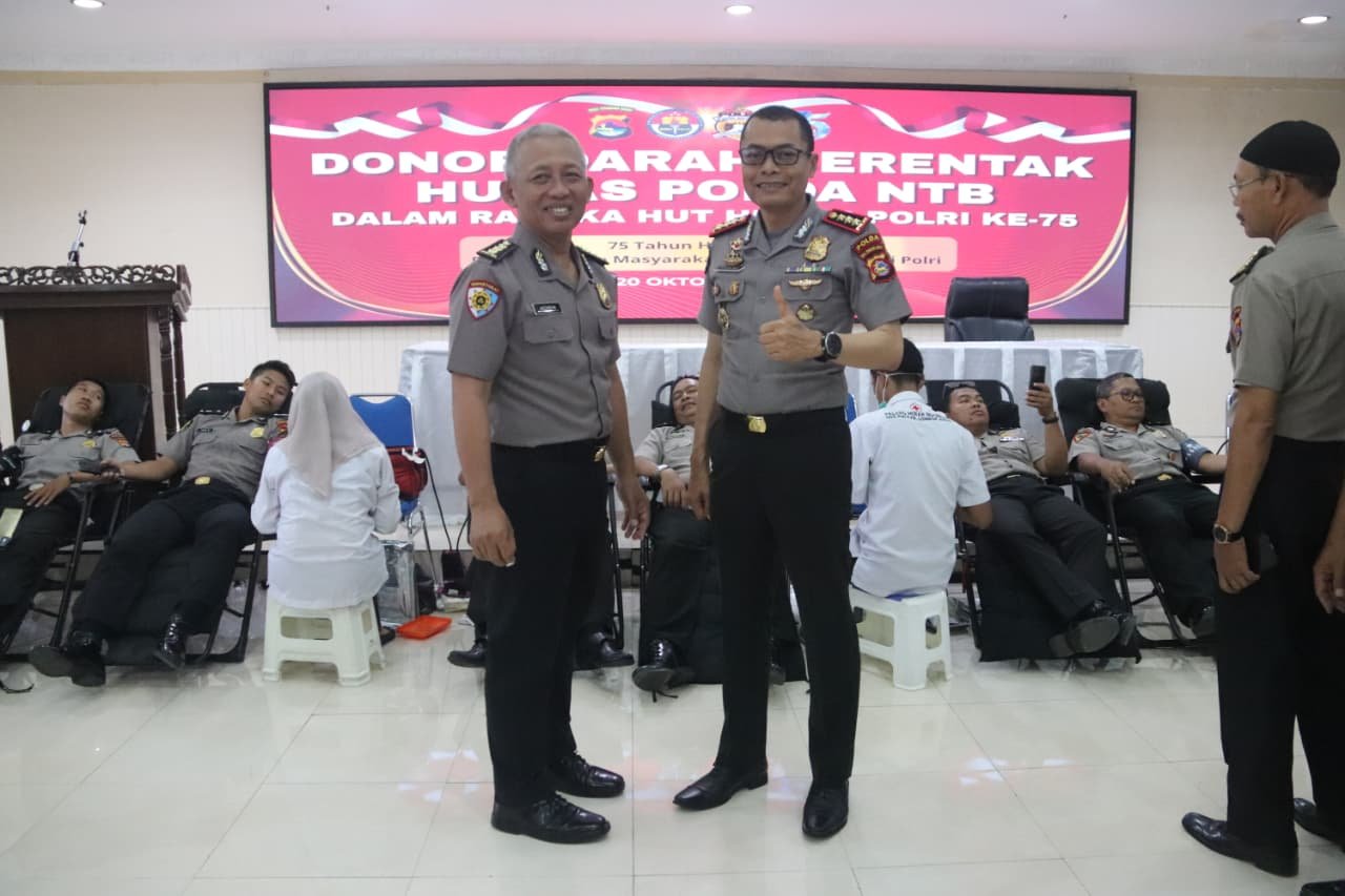 Polda NTB Bidik 300 Kantong Darah, Jurnalis Ikut Donor HUT Humas Polri