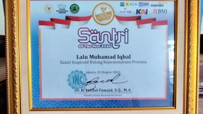 Gubernur NTB Lalu Iqbal Raih Santri of The Year 2026