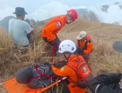 Pendaki 14 Tahun Cedera di Bukit Pergasingan, Dievakuasi hingga Malam
