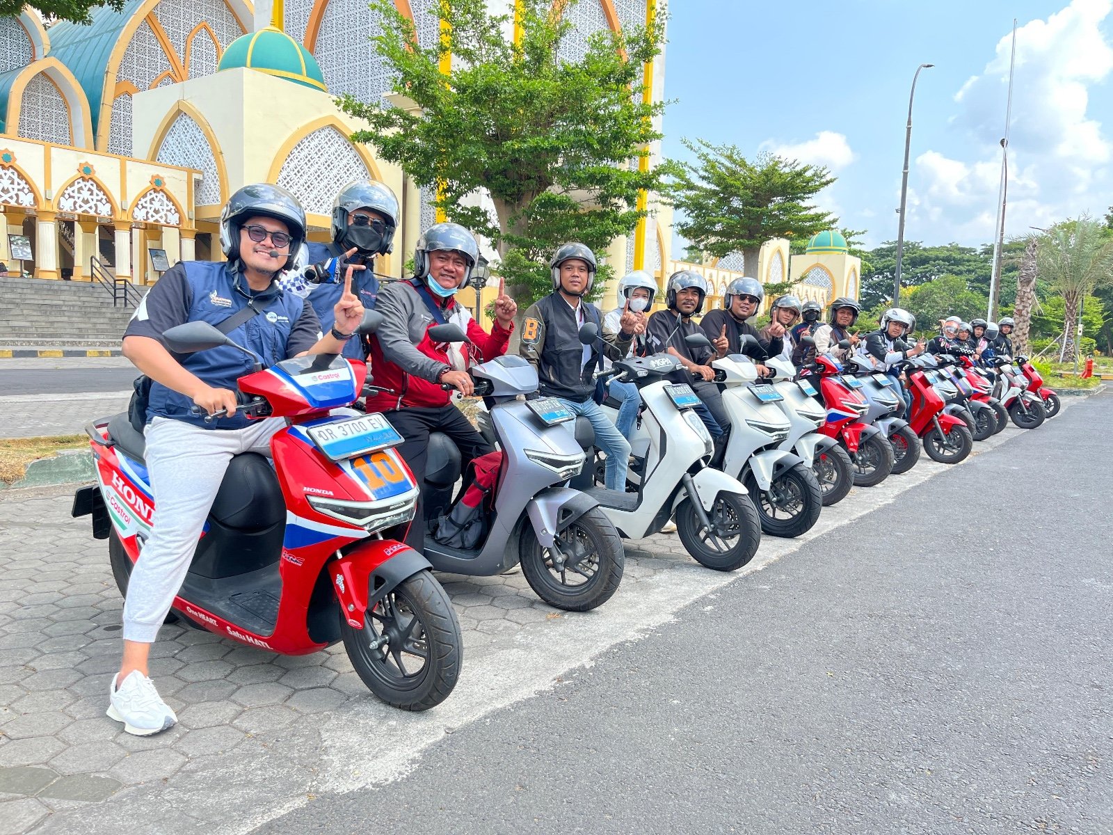 Dorong Mobilitas Ramah Lingkungan, Honda Electrify Meet Up Dekatkan Motor Listrik kepada Masyarakat Lombok