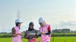 Srikandi PLN Edukasi Warga Kuranji soal Bahaya Jaringan Listrik Tegangan Tinggi